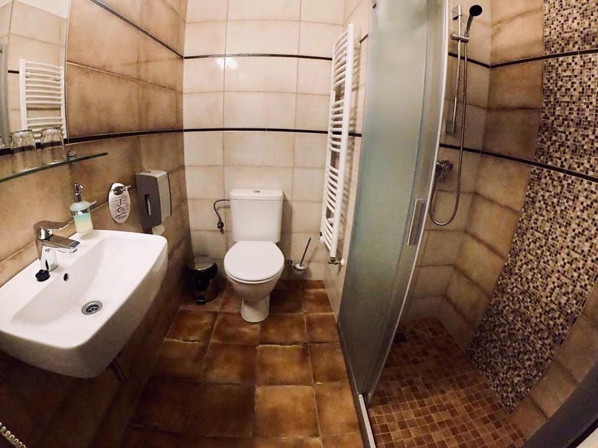 Interhotel America بايسك المظهر الخارجي الصورة