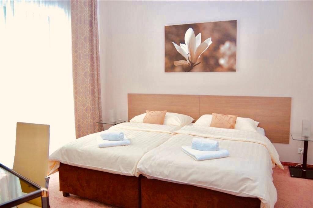 Interhotel America بايسك المظهر الخارجي الصورة